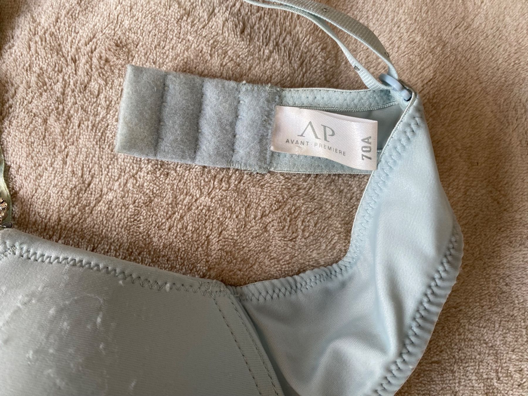 Altra biancheria intima: AP Push-Up BH mit tollen Applikationen 70A – Usato da Trachslau venduto da M_Schmid81 1