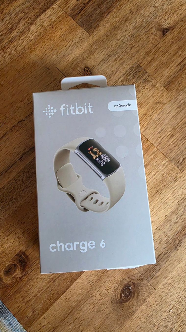 Fitbit Smartwatch: Fitbit charge 6 – Neuf (Voir description) à Crissier par rs.2001