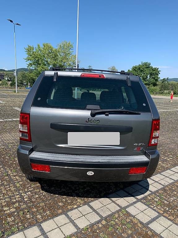 Jeep Autos: Jeep Grand Cherokee  Laredo 4.7 – Gebraucht aus Niederhasli von deb_2bxq 2
