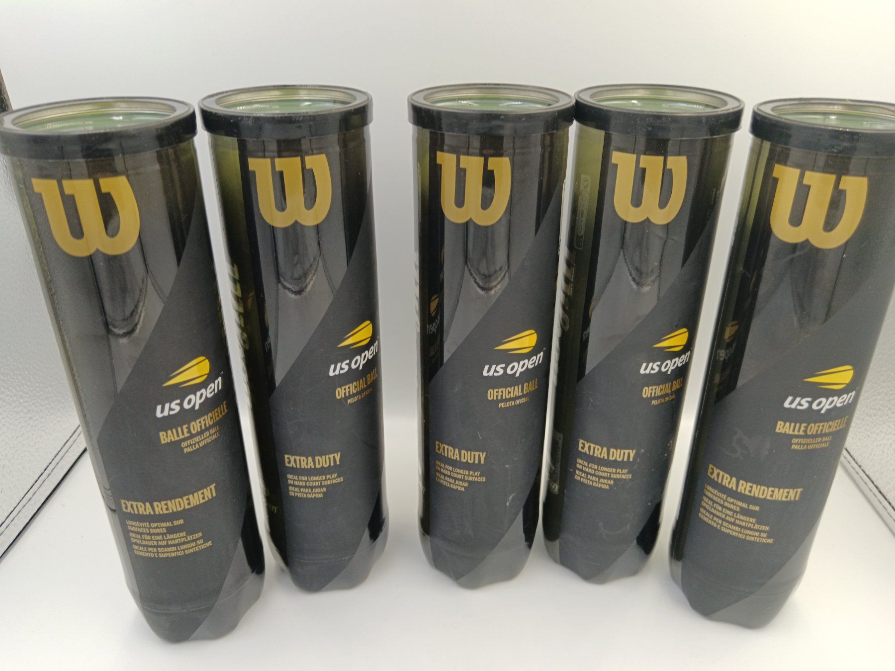Wilson Ballons: 20 gebrauchte Tennisbälle - für Training oder Hunde – D'occasion à Bäch SZ par Swissy46 1