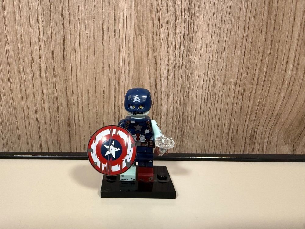 Lego Spielzeuge: Minifigure Zombie Captain America – Gebraucht aus Chiggiogna von TheLegend88
