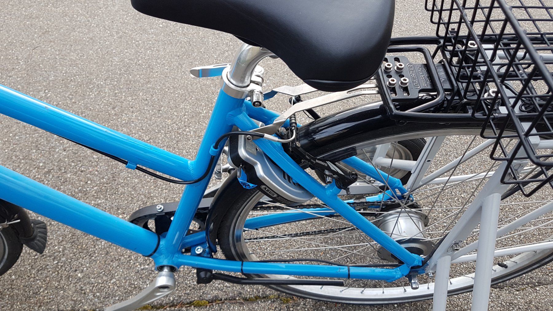 Biciclette: Damenvelo mit Stützrädern – Usato da Zürich venduto da sch_x9lb 3