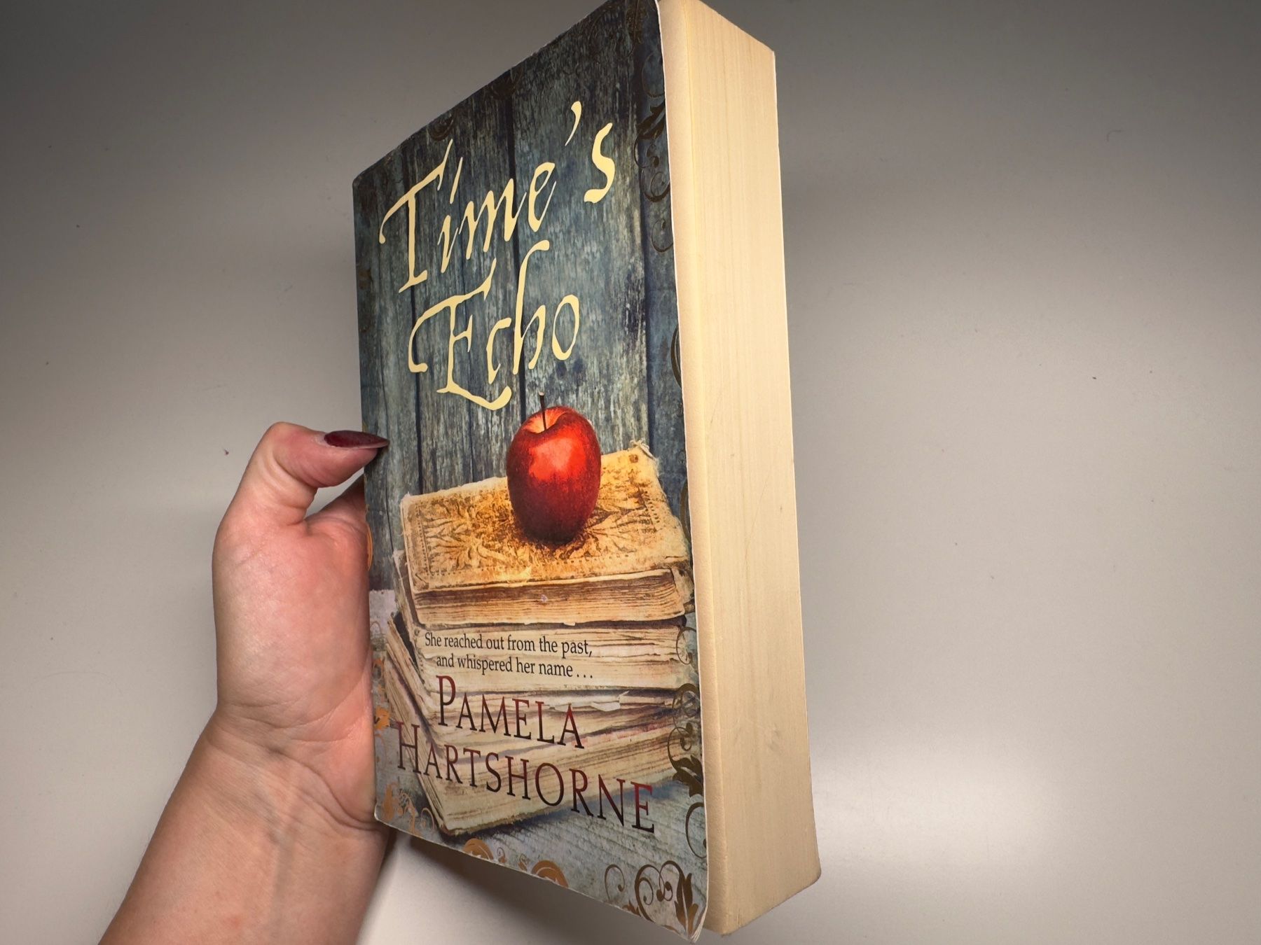 Libri: NOVEL: Pamela Hardshorne, Time's echo – Usato da Grosswangen venduto da English_books 1