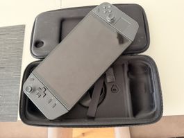 Lenovo Legion Go Handheld Konsole mit Tasche guter Zustand