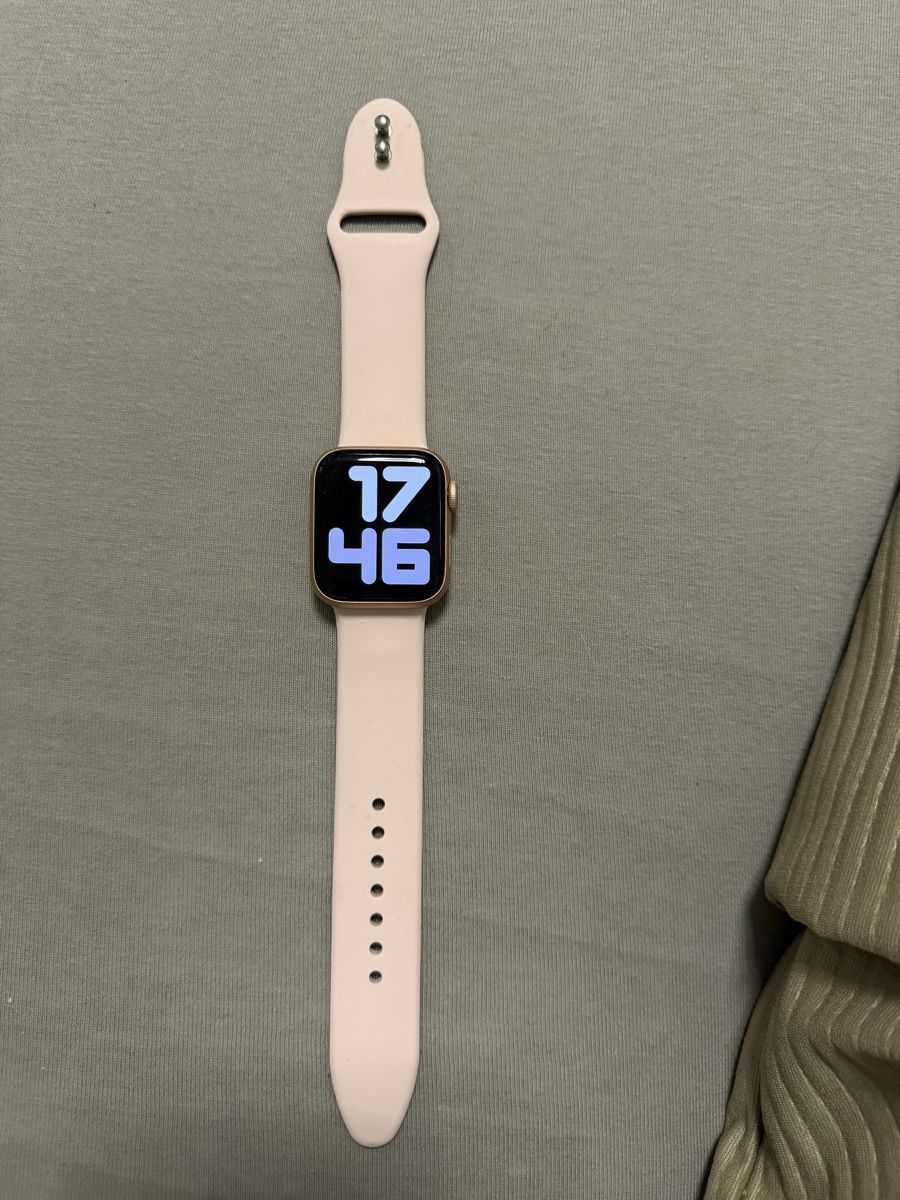 Apple Smartwatch: Apple Watch 6 Cellular – D'occasion à Biberist par John2853