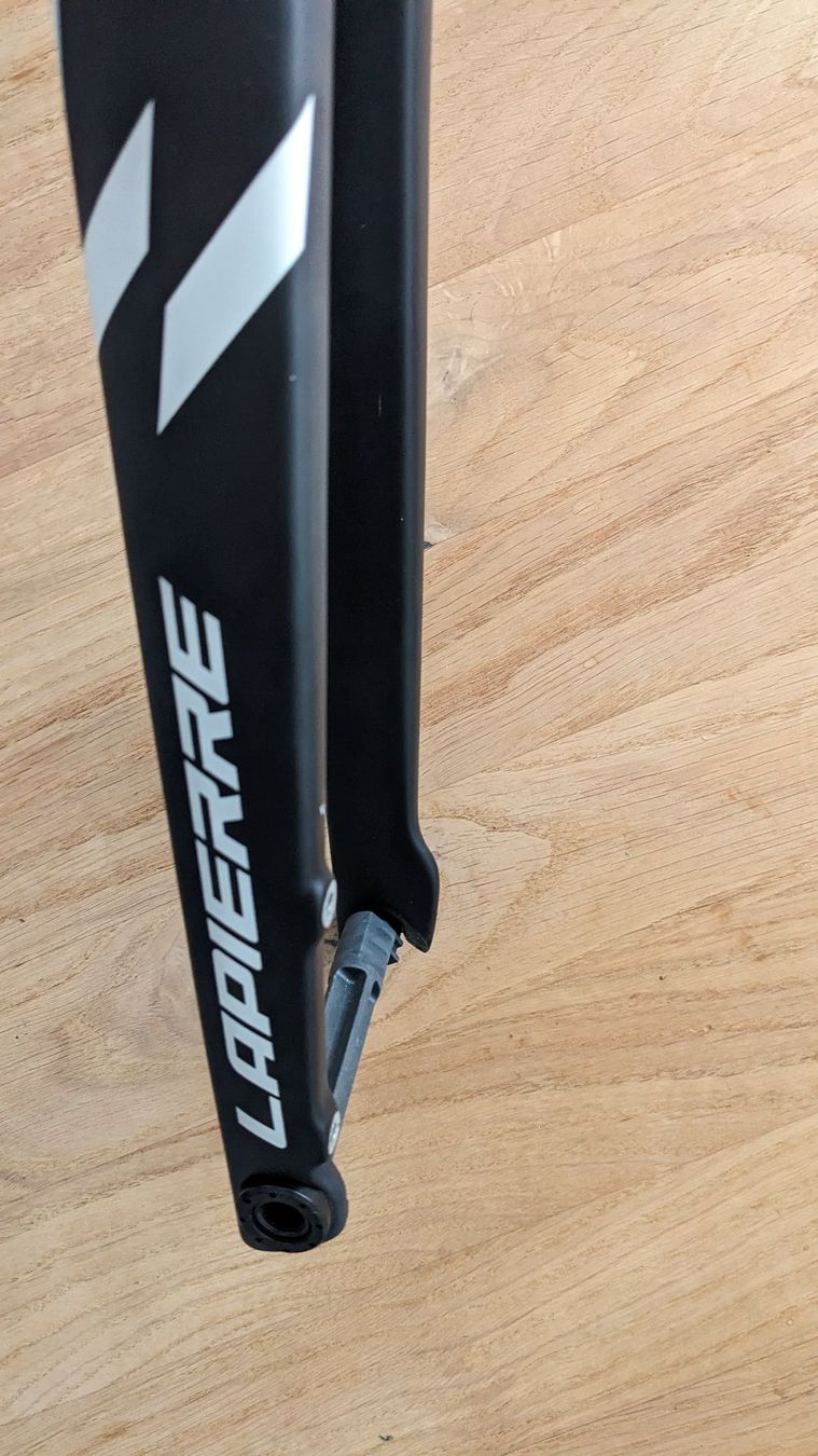 Lapierre Pezzi di ricambio: Carbon Gabel für Lapierre Aircode DRS – Usato da Liebefeld venduto da Pacem 3