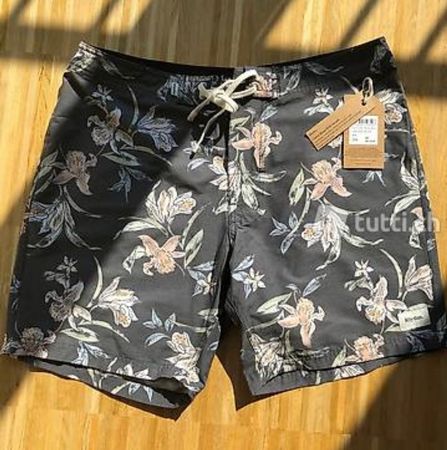 Rhythm Livin Surf Shorts Gr. 34 NEU