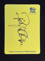 Cartellino giallo FIFA firmato Pierluigi Collina