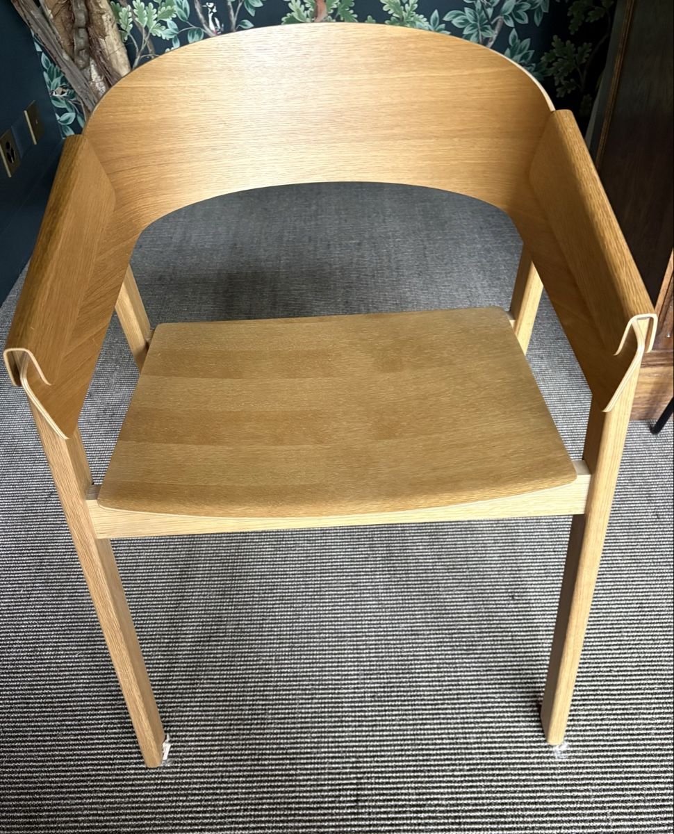 Muuto Sedie: Lot de 10 Chaises Muuto – Nuovo (secondo la descrizione) da Coppet venduto da lilimira