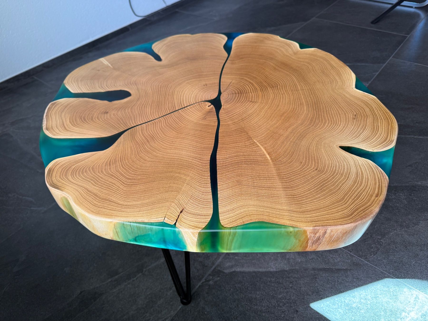 Tavoli: Epoxydharz Couchtisch – Nuovo e nell'imballaggio originale da amriswil venduto da danihgt 4