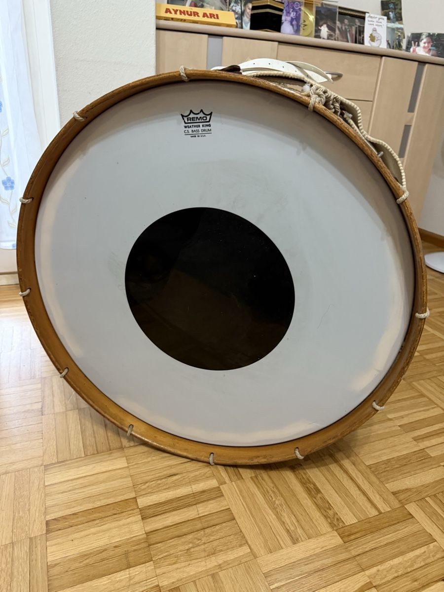 Strumenti musicali: REMO  BASS DRUM TROMMEL – Usato da Basel venduto da John003 1