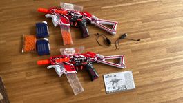 2 Gel Blaster mit Gel-Kugeln