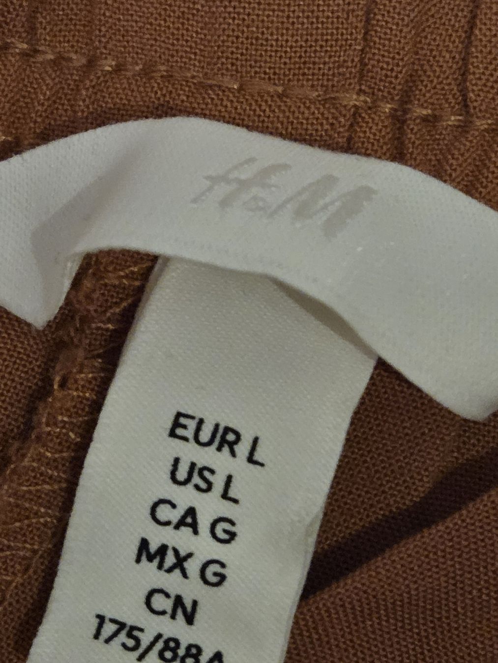 H&M Pantaloni: HM Culottes in Rostrot - Grösse L – Usato da Subingen venduto da DENDLE20 2