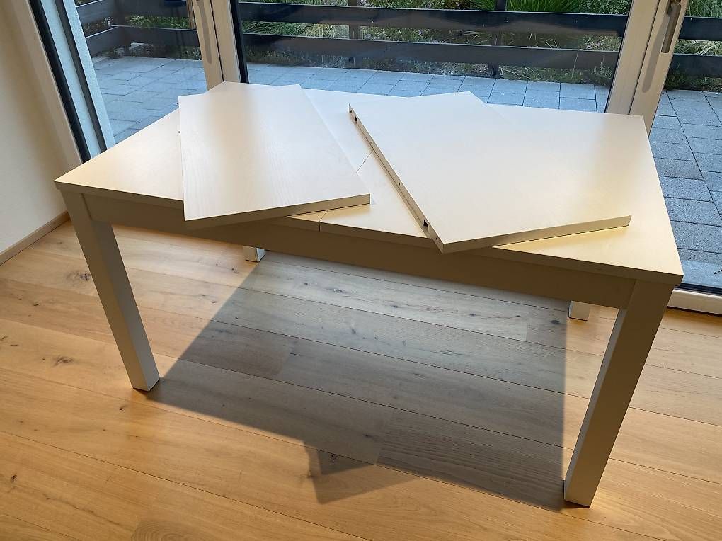 Tische: Ikea Tisch Bjursta – Gebraucht aus Ringgenberg BE von Gro14