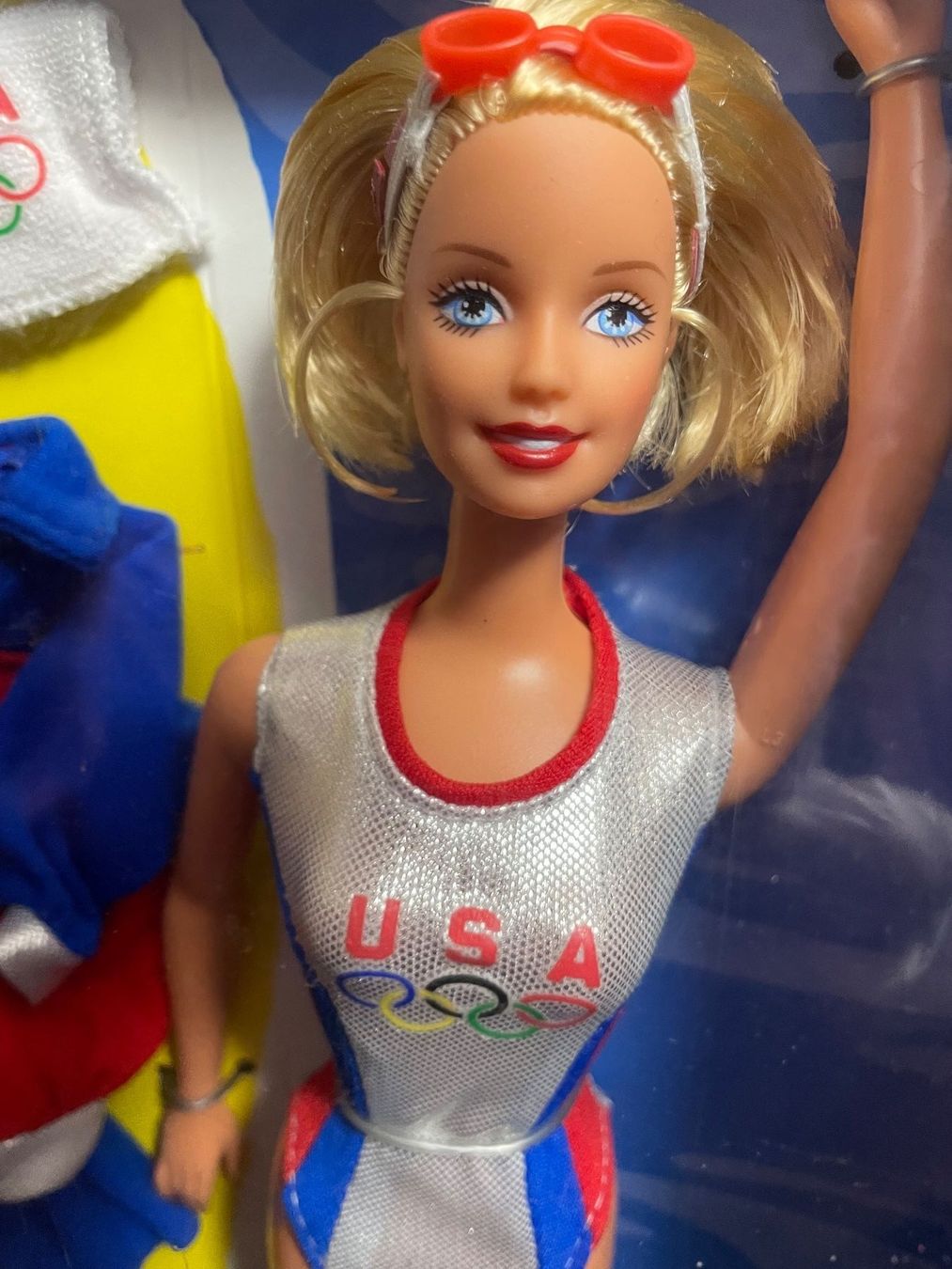 Bambole: BARBIE SWIMM CHAMIPON SCHWIMMT – Nuovo e nell'imballaggio originale da Zürich venduto da venusandmars 1