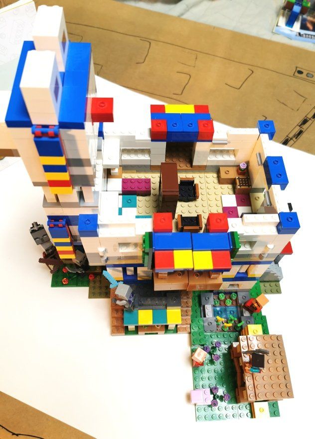 Lego Kit di costruzioni: Lego Minecraft 21188 – Usato da Golino venduto da emi_6l62 2