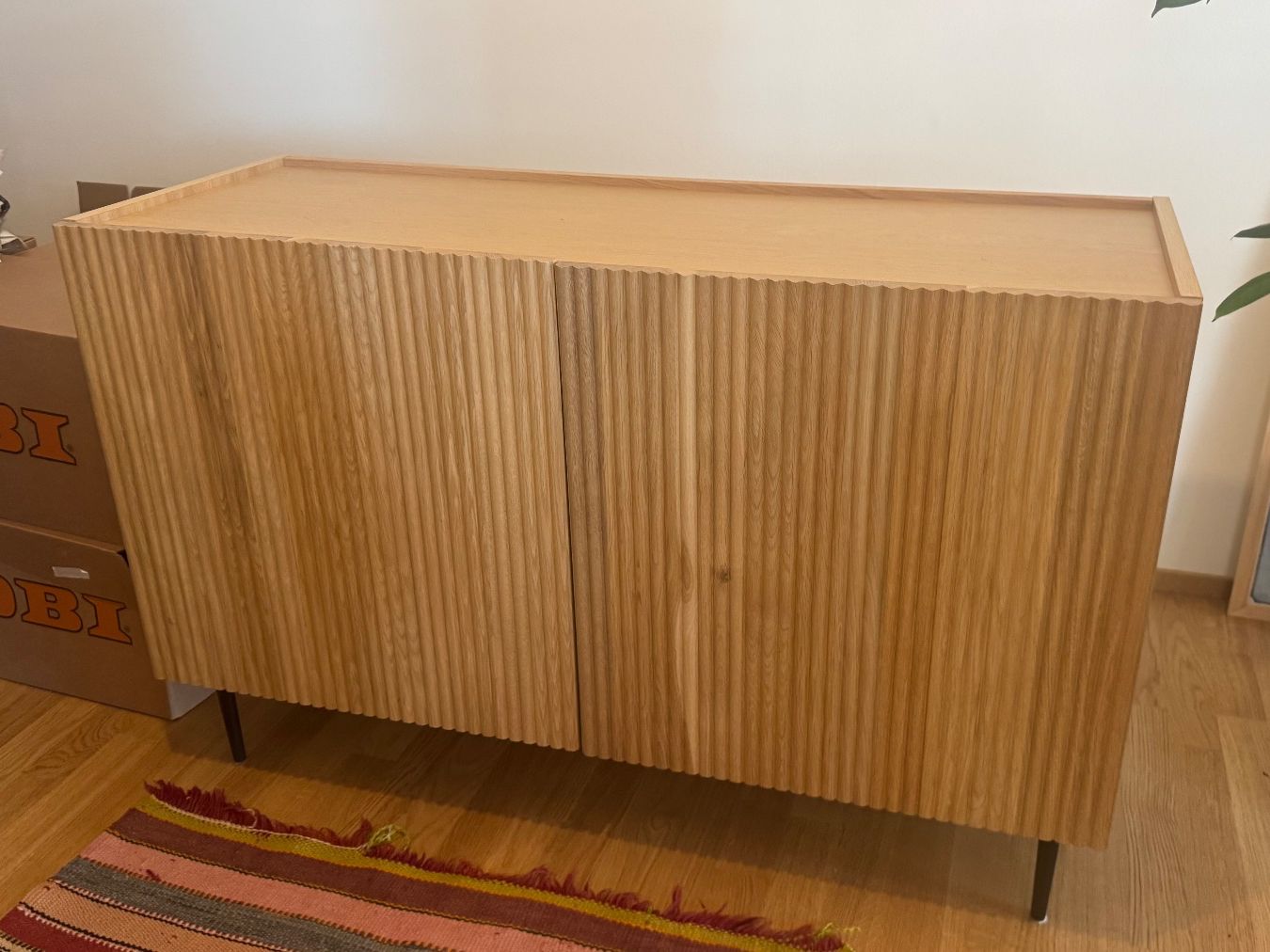 Micasa Commodes: Sideboard ILVI Eicheechtholzfurnier von Micasa – D'occasion à Zürich par Kaffimagi 4