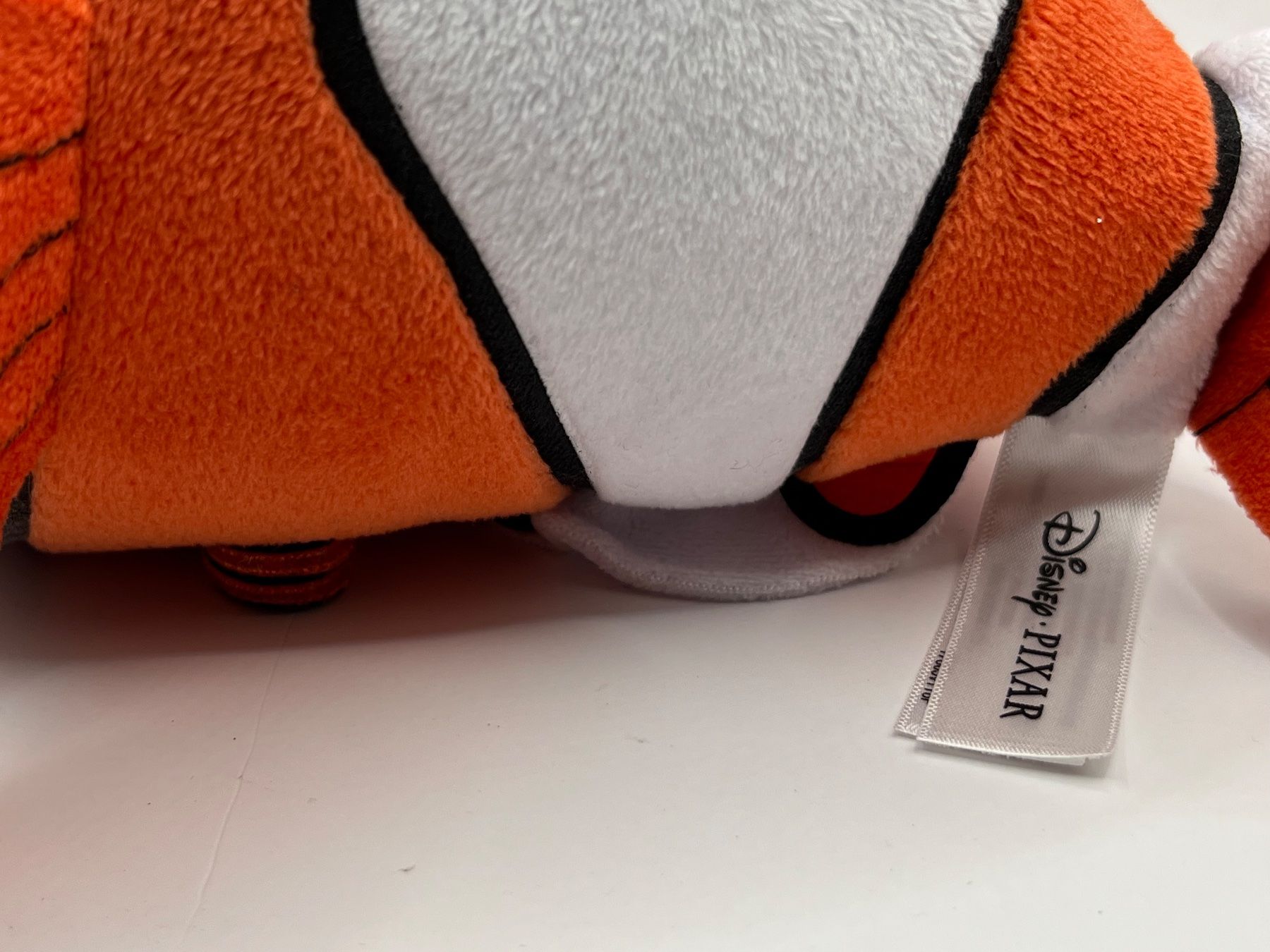 Disney Giocattoli: NEMO Plüschtier Findet Nemo Stofftier Fisch – Nuovo e nell'imballaggio originale da Vaduz venduto da NotNeeded 4