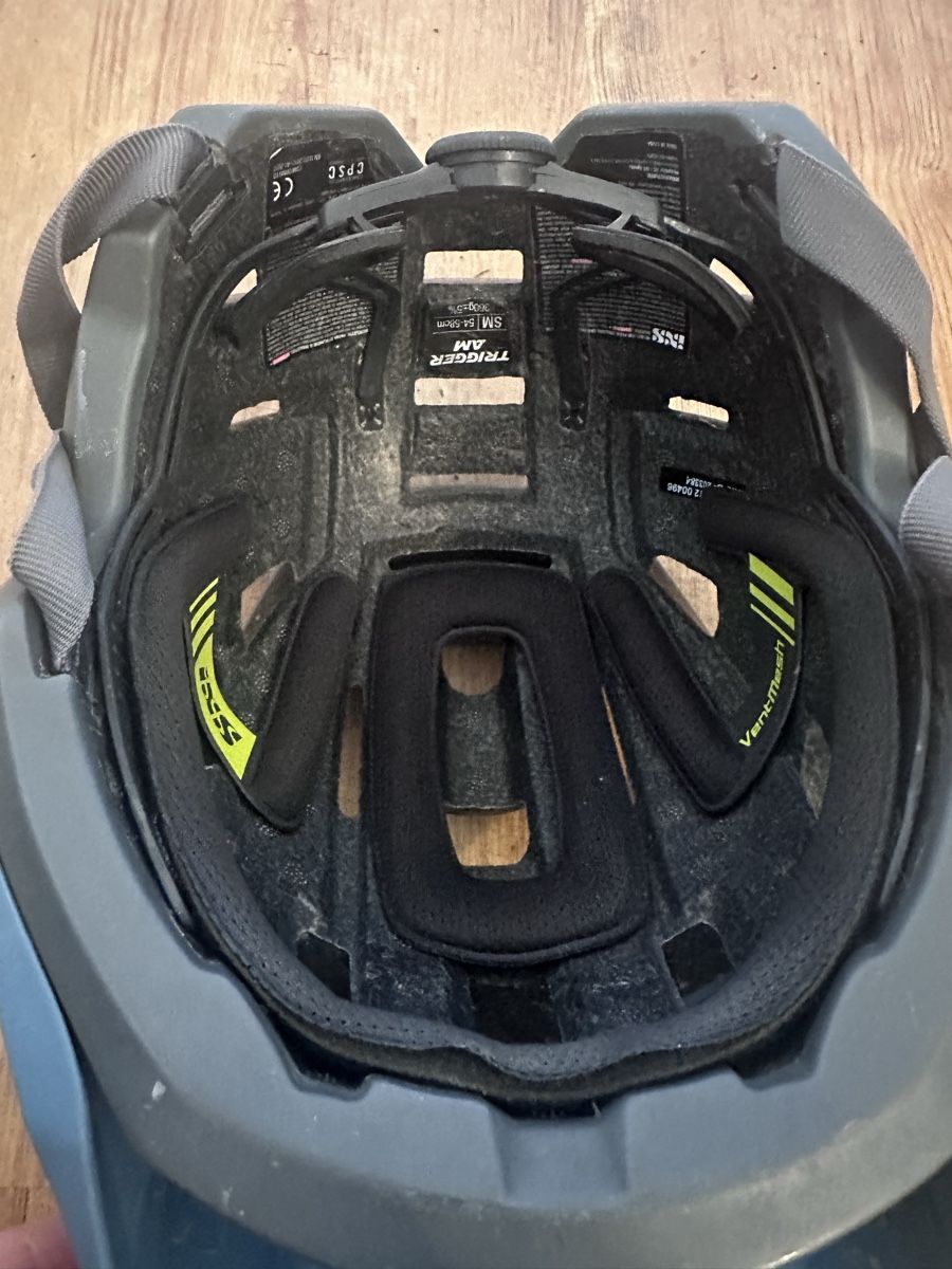 IXS Helme: IXS Trigger MIPS Helm Grösse S/M guter Zustand – Gebraucht aus Vaz/Obervaz von powpowhoch2 1
