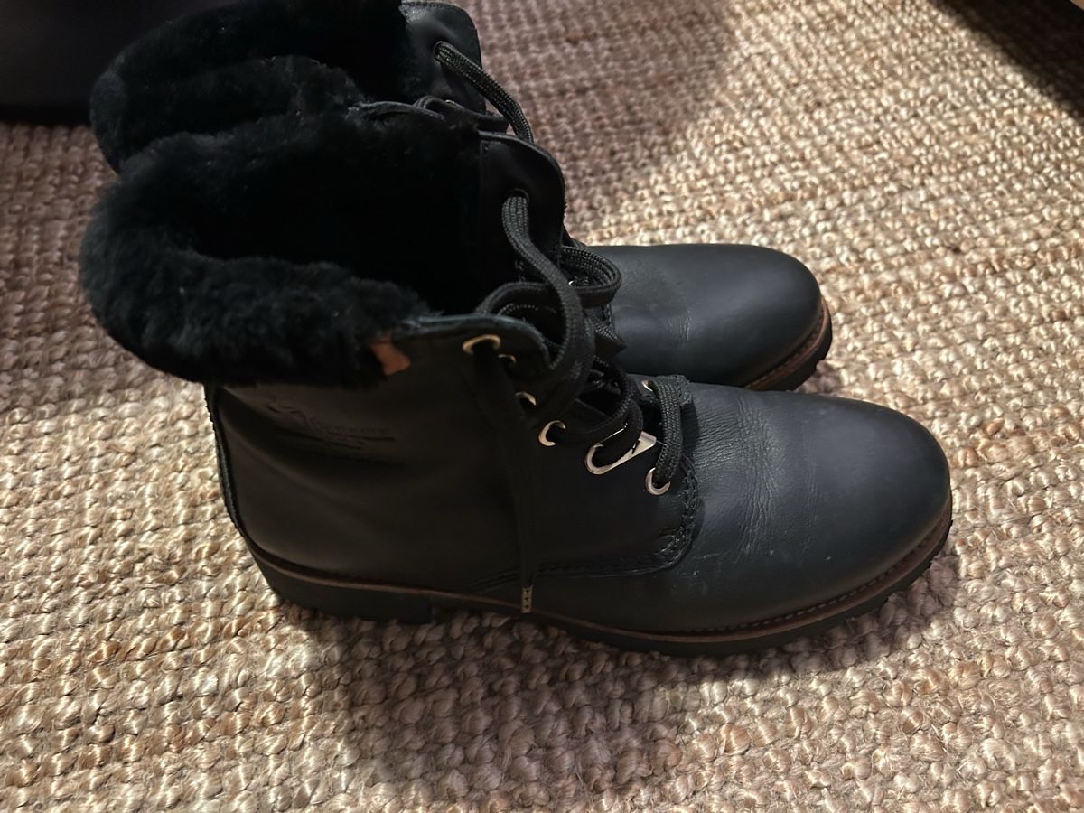 Panama Jack Scarpe da uomo: Panama Jack, Lammfell Schuhe, Gr. 41 – Usato da Luzern venduto da bettygreen 1