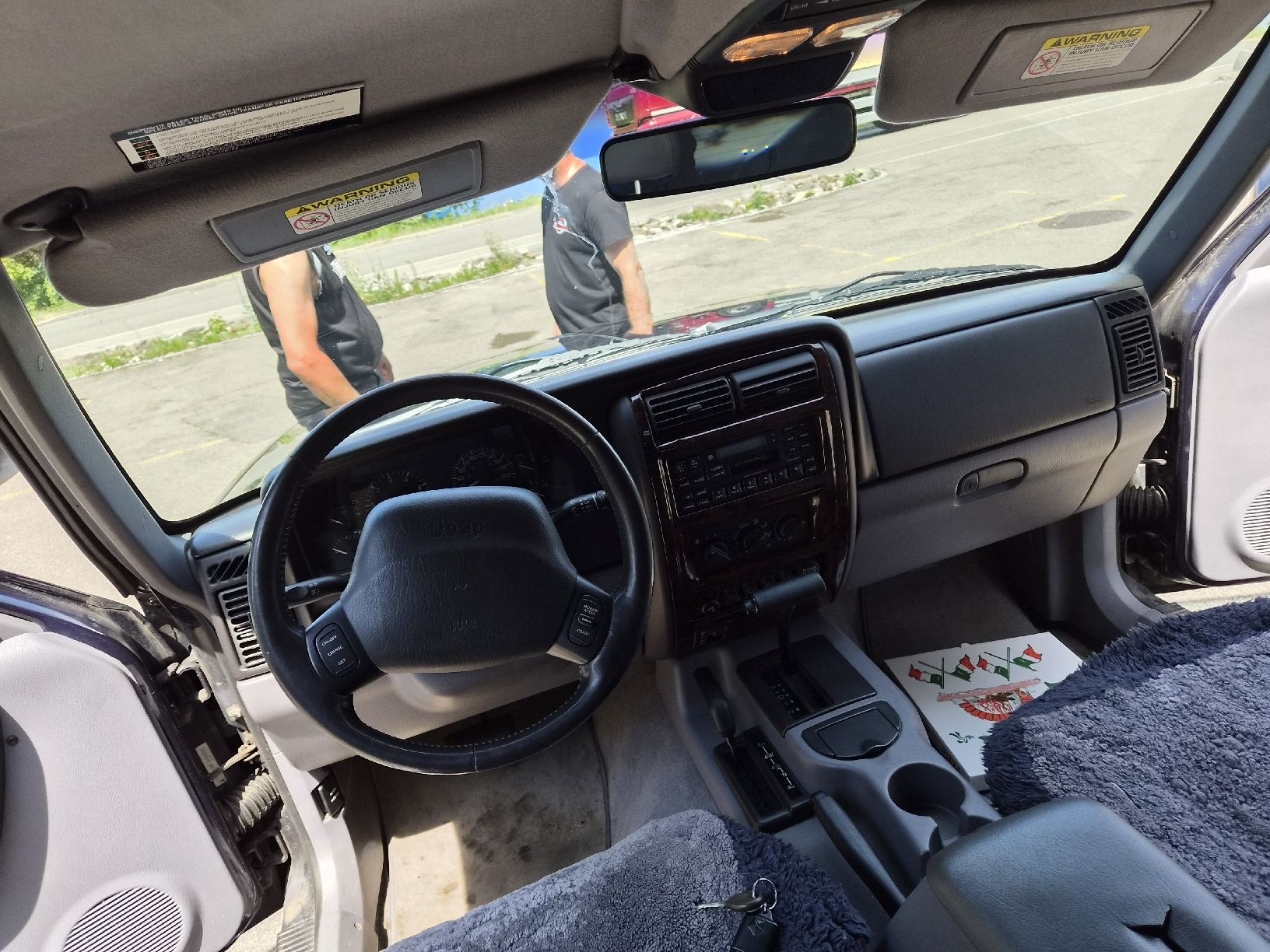 Jeep Autos: JEEP  CHEROKEE  4.0 L – D'occasion à St. Gallen par kratzki01 4