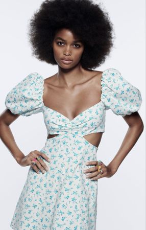 Zara Kleid Neu