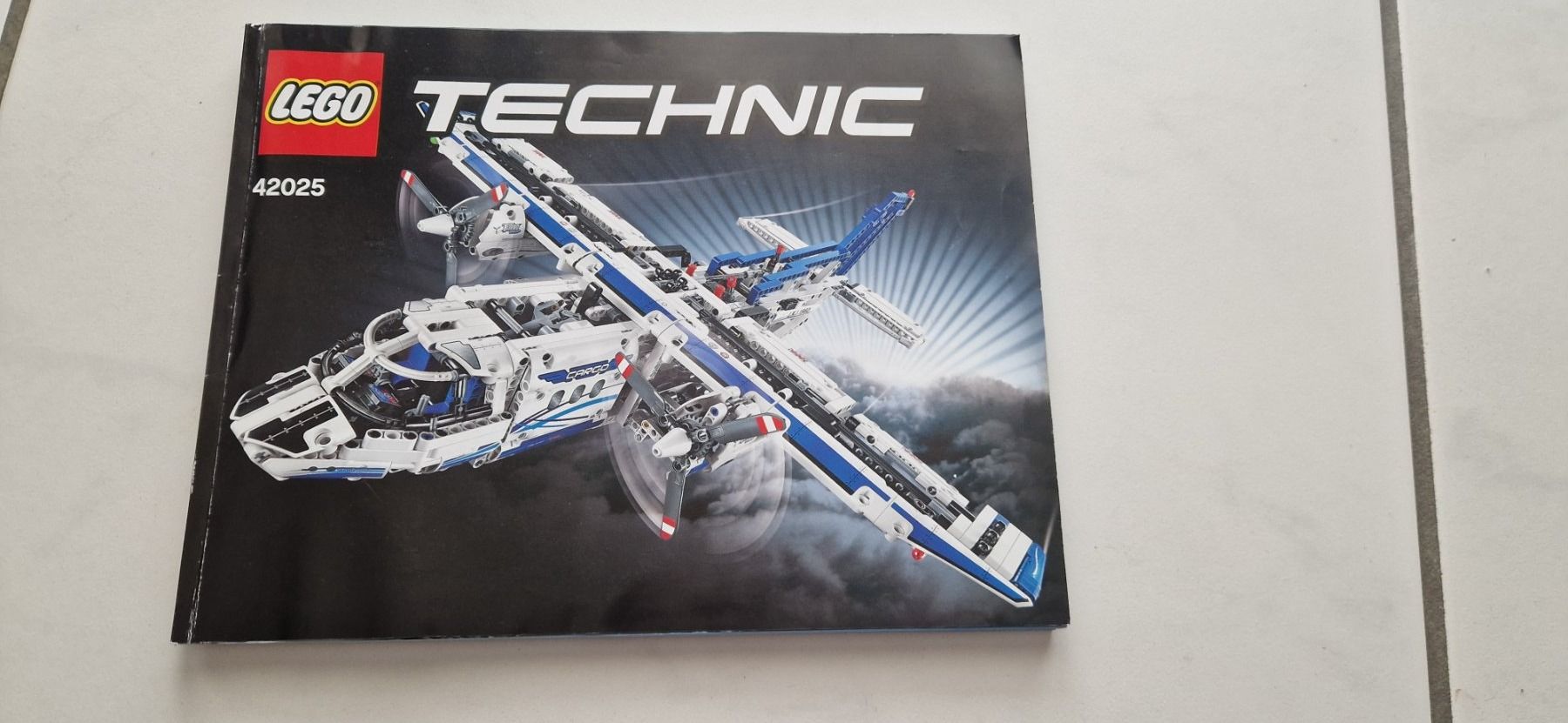 Technics Kit di costruzioni: Lego Technic 42025 Frachtflugzeug – Usato da Ruswil venduto da rf56 2