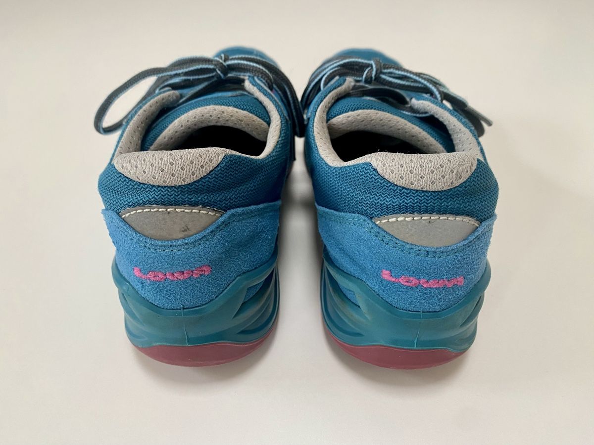 Lowa Scarpe per ragazze: Lowa Grösse 36 Türkis – Usato da Oftringen venduto da Melanaffo81 1