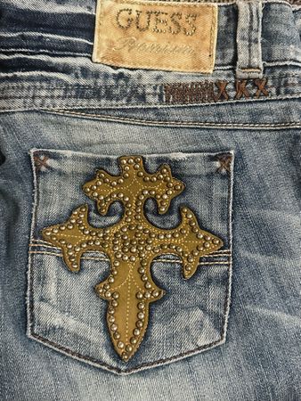 Vintage Guess Premium Jeans size 29 .