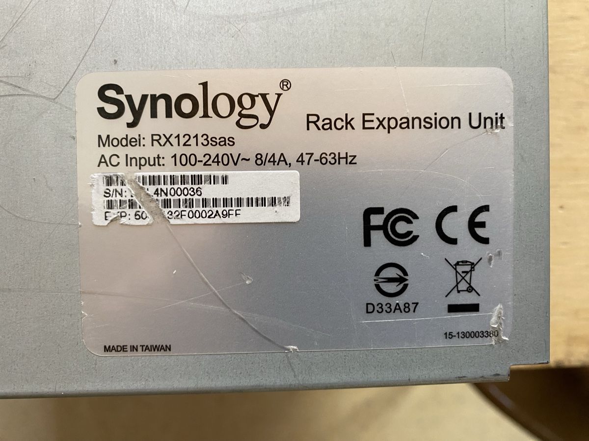 Synology Serveurs: Synology Rack Expansion Unit RX1213sas – D'occasion à Basel par Matsvo 3