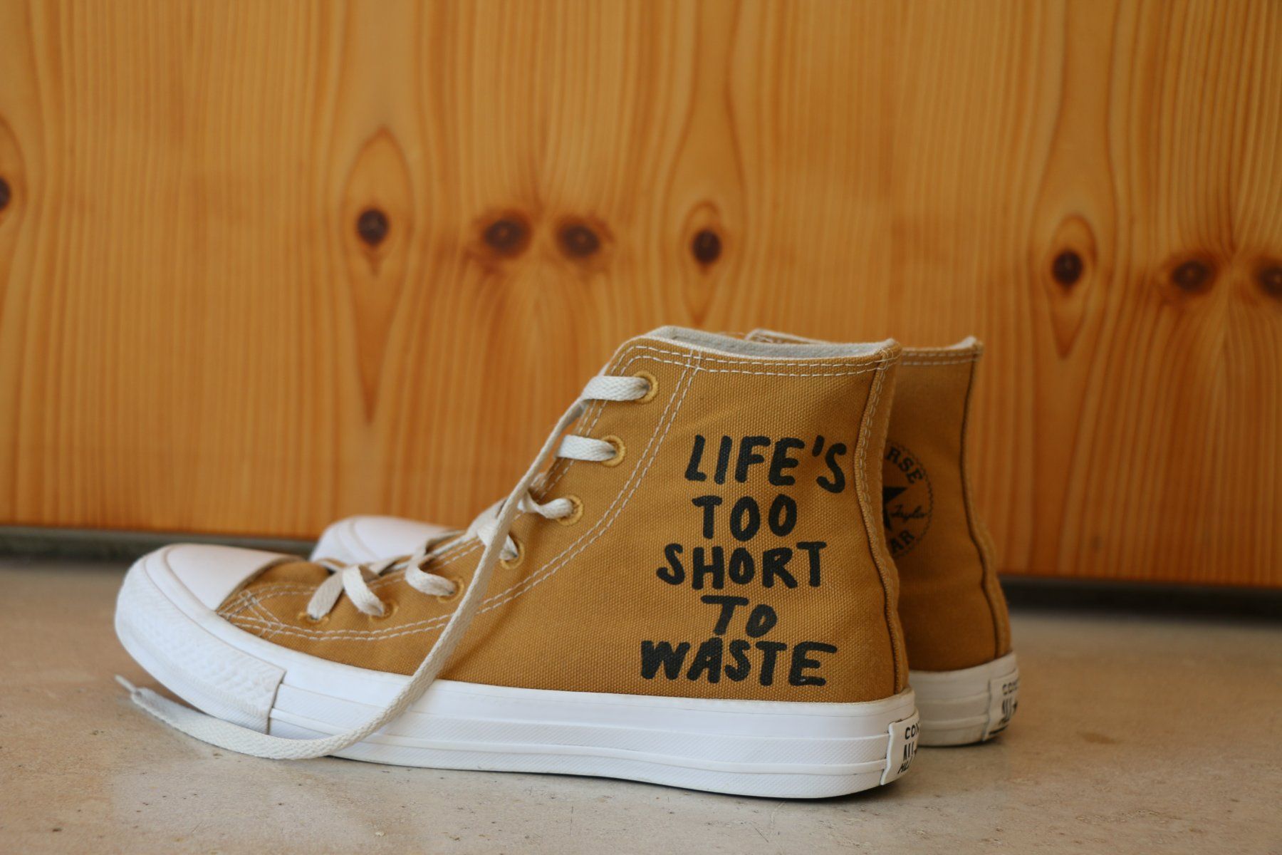 Converse Scarpe da donna: Converse Chuck Taylor in beige, Grösse 39 – Usato da Egliswil venduto da moi_g2b8