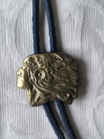 Ältere nativ Indianer Bolo tie