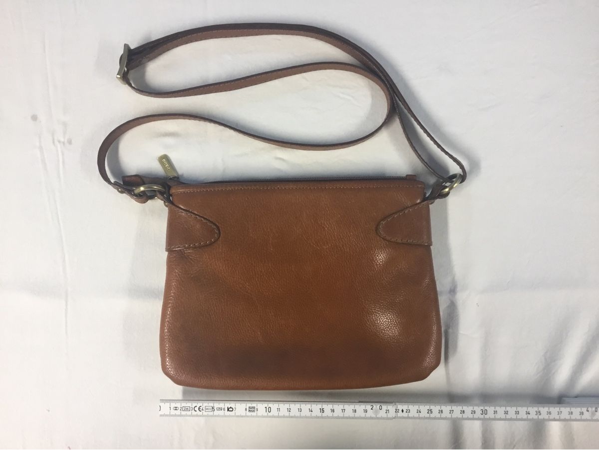 Taschen für Damen: Vintage Umhängetasche Leder, Giudi – Neu (gemäss Beschreibung) aus Rütihof von ALAFC 1