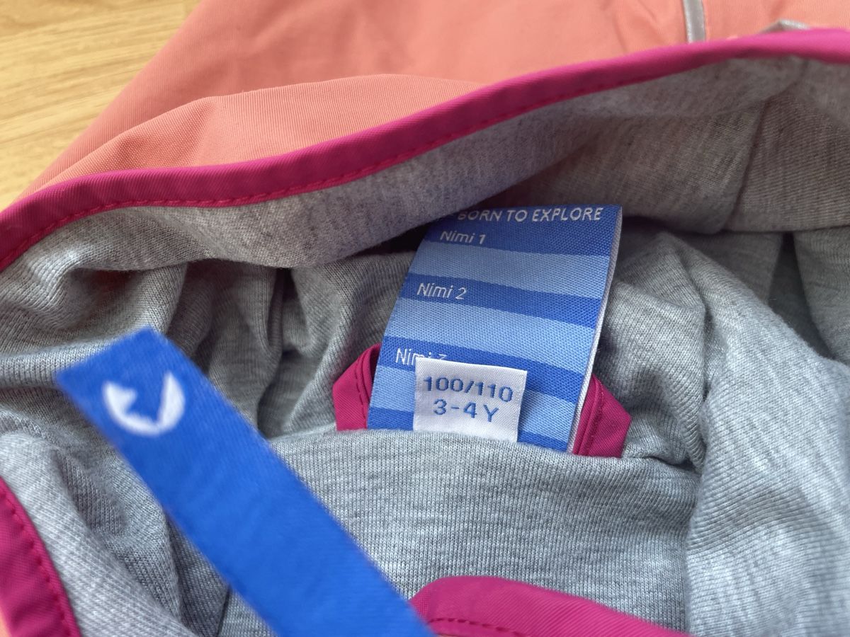 Finkid Giacche & Cappotti: Finkid Aina Move Übergangszeit Jacke 3-4 J – Usato da Zürich venduto da Martuski 2