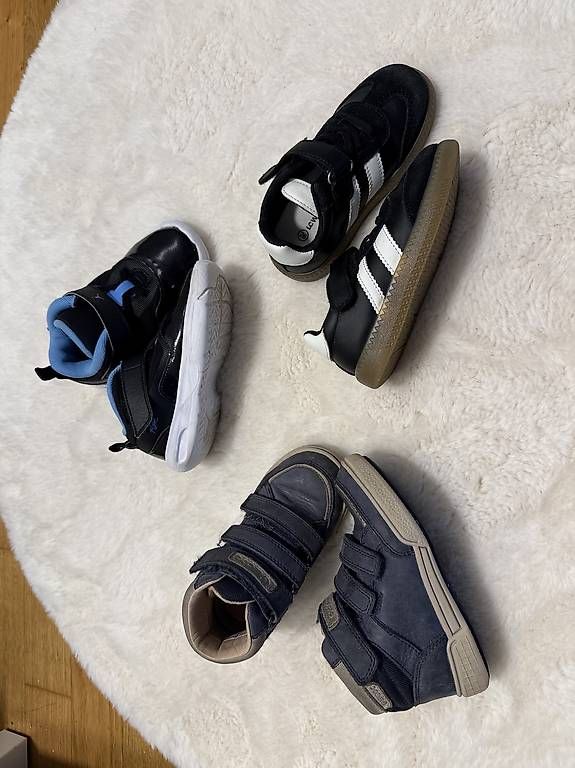 Chaussures garçon: Jungs Schuhe Grösse 26 – D'occasion à Wetzikon ZH par Em_Sa 1