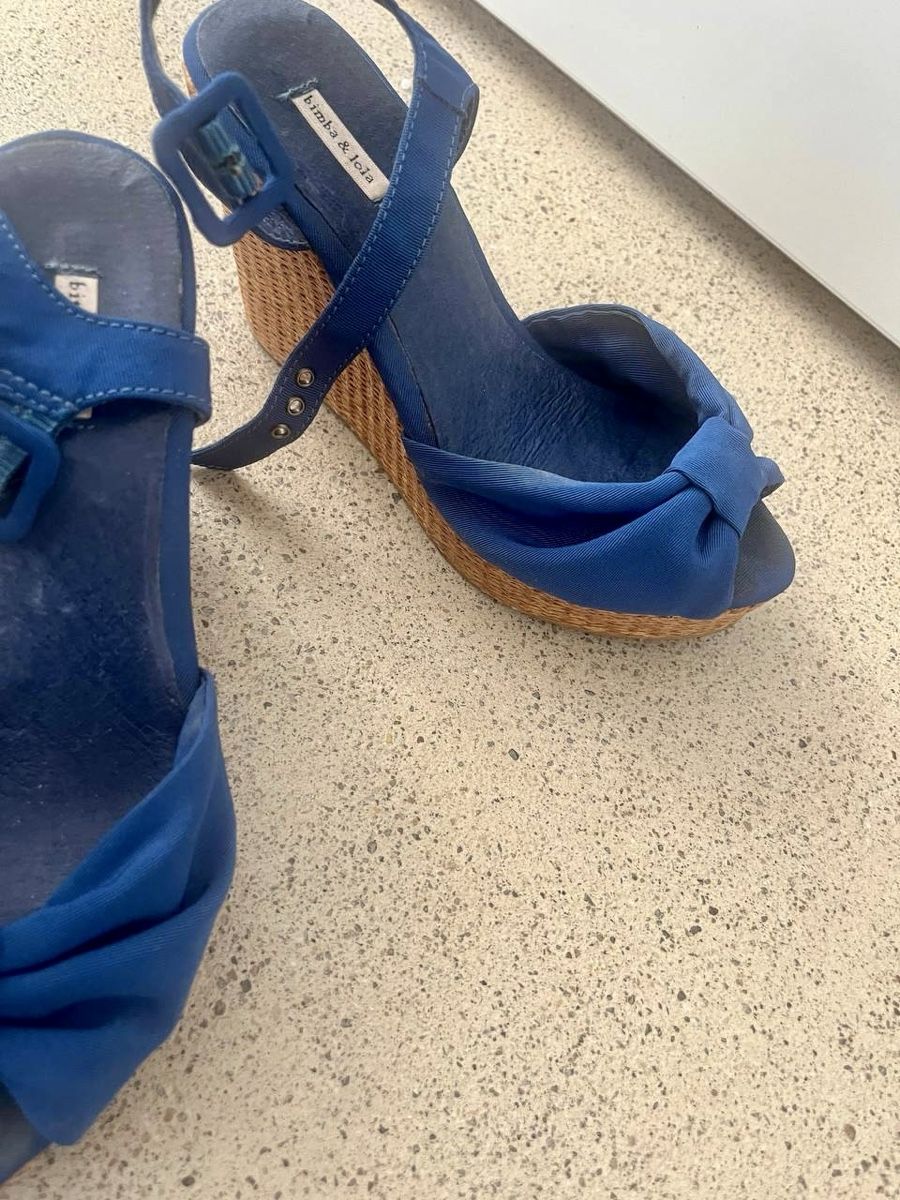 Scarpe da donna: Keilabsatz Sandalen, Gr. 35, Blau! – Nuovo (secondo la descrizione) da Zürich venduto da Jaskam 2