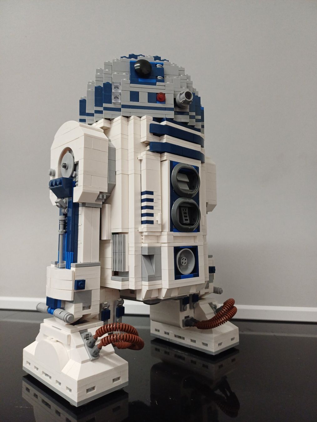 Star Wars Jeux de construction: Klemmbausteine Set R2D2 – D'occasion à Luzern par ringgibone 3