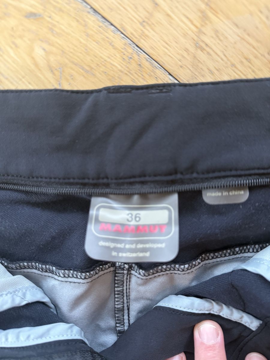 Mammut Hosen: Pantalon mammut – Gebraucht aus Prêles von noelle-z 2