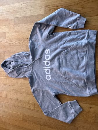 Adidas Kapuzenpullover grau Groesse S guter Zustand