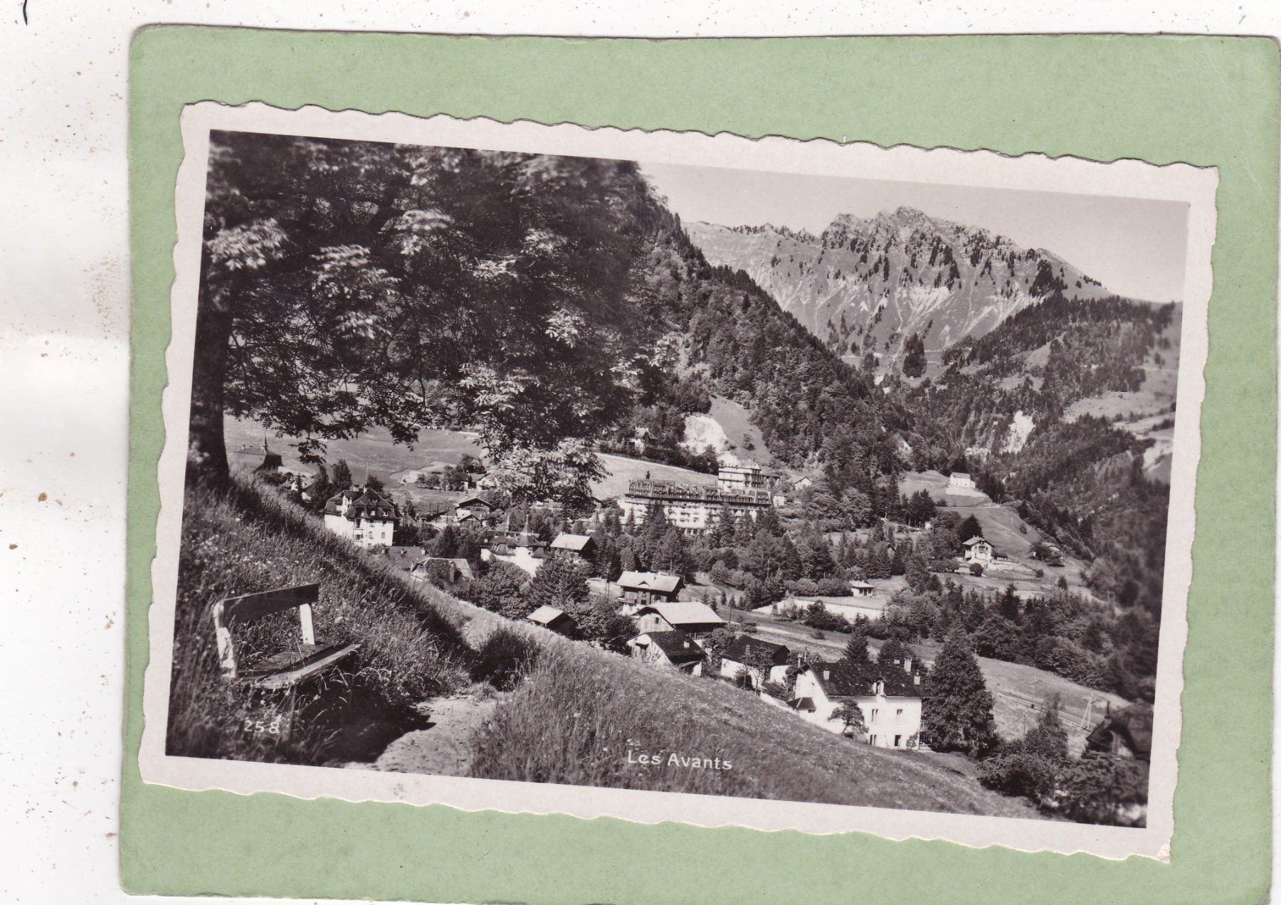 Cartes postales: Les Avants – D'occasion à Herisau par Lisegrat2008