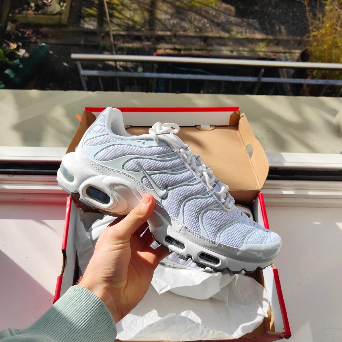 Nike Herrenschuhe: Nike Air Max Plus White EU 44 – Neu und originalverpackt aus Dübendorf von Sneaker_Seller 1