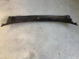 Opel Corsa D, JG 2009, 1.4l, Wasserkasten Abdeckung