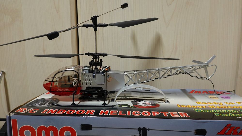 Microheli MH-130S003GR - Pala Principale In Plastica 133mm Per Elicottero Blade 130 S - Verde