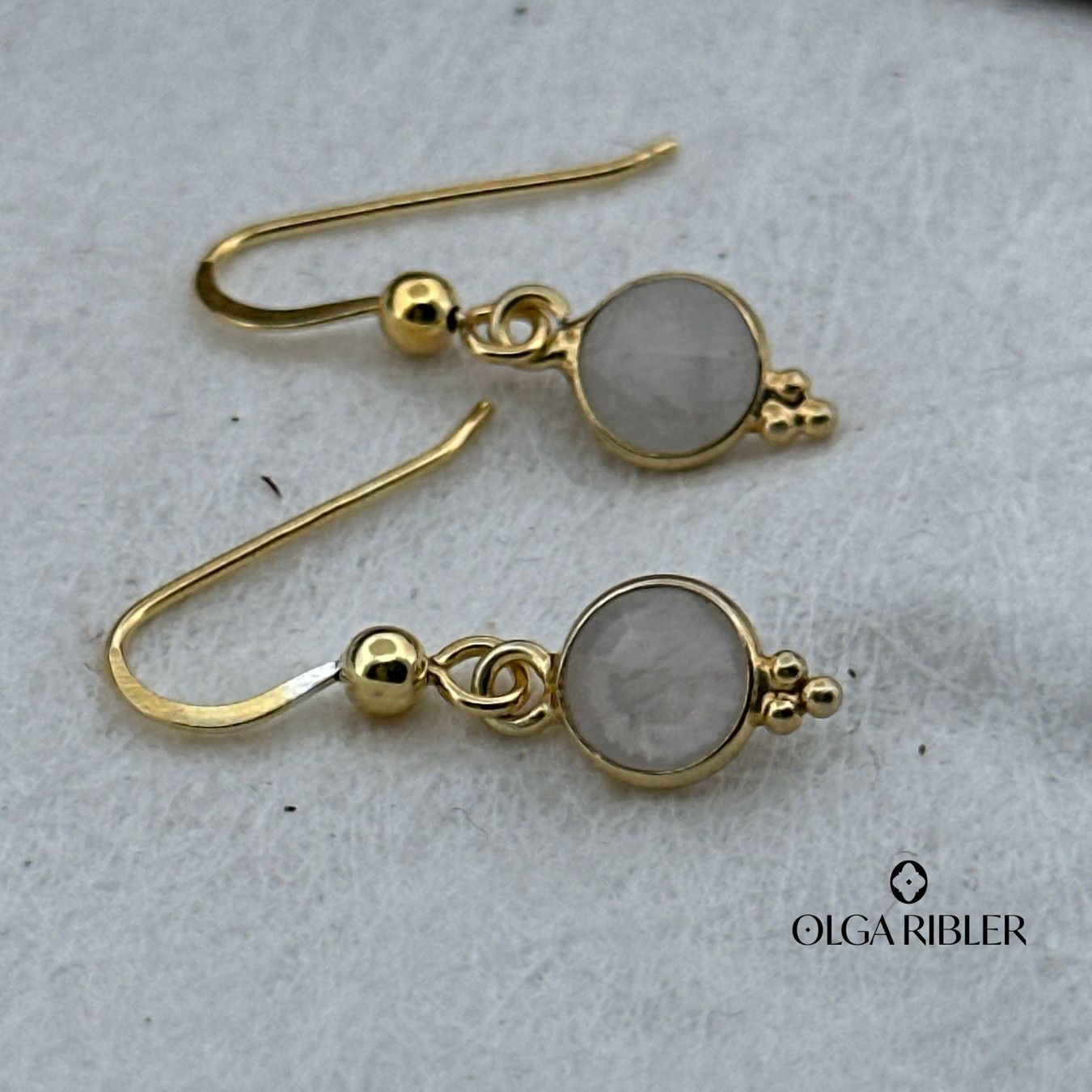 Olga Ribler Orecchini pendenti & Orecchini a lobo: Sterling Silber 925 Ohrringe mit Mondstein – Nuovo (secondo la descrizione) da Luzern venduto da Schmuckoutlet