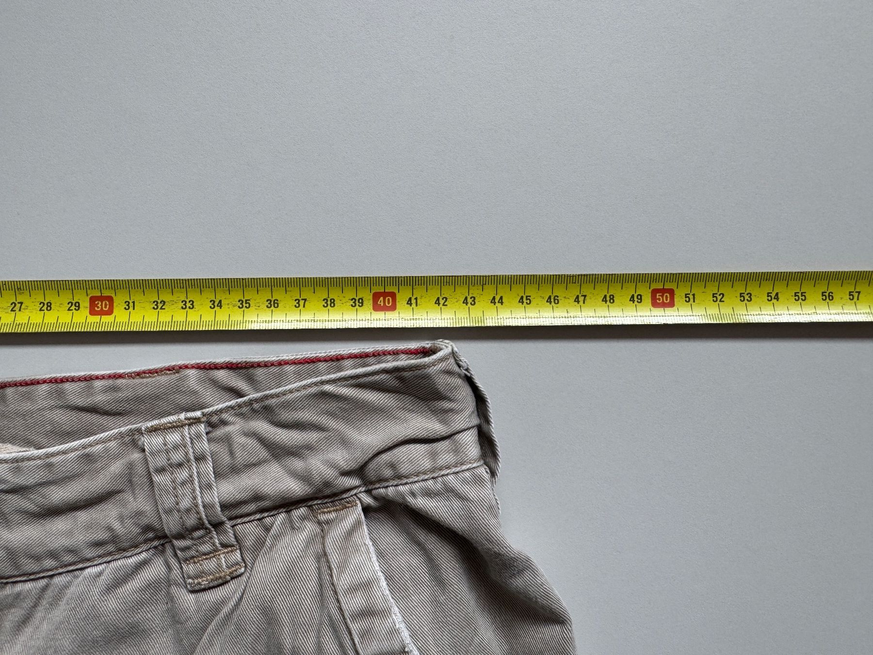Hosen: Mossimo Y2K Cargo pants W33 bermuda 100% cotton 7 pockets – Gebraucht aus Neuchâtel von _Easy_to_Find_ 2