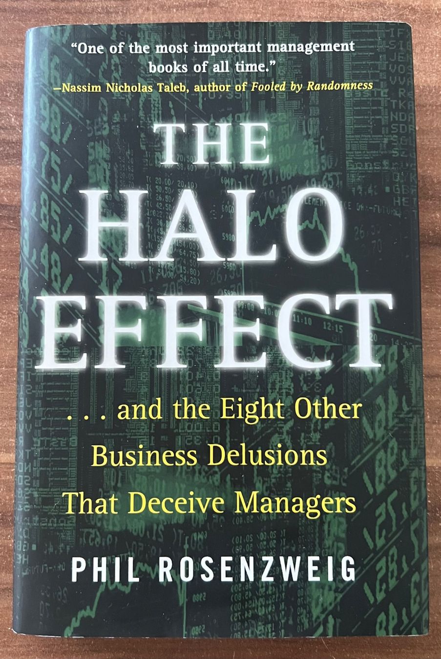 Libri: The halo effect - Phil Rosenzweig – Usato da Petit-Lancy venduto da Hastala42