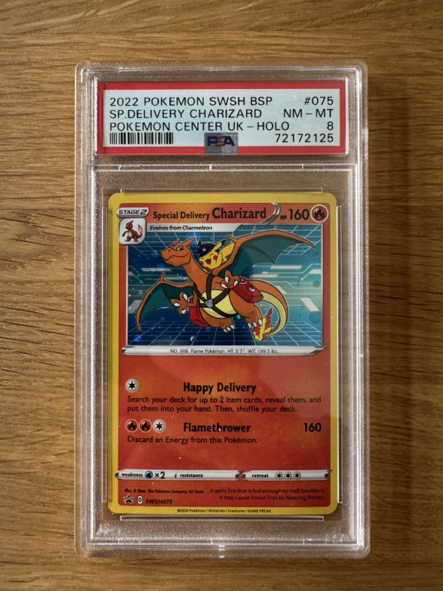 Pokémon Carte collezionabili: Pokemon Special Delivery Charizard PSA 8 – Usato da Zeiningen venduto da flo_8cxw