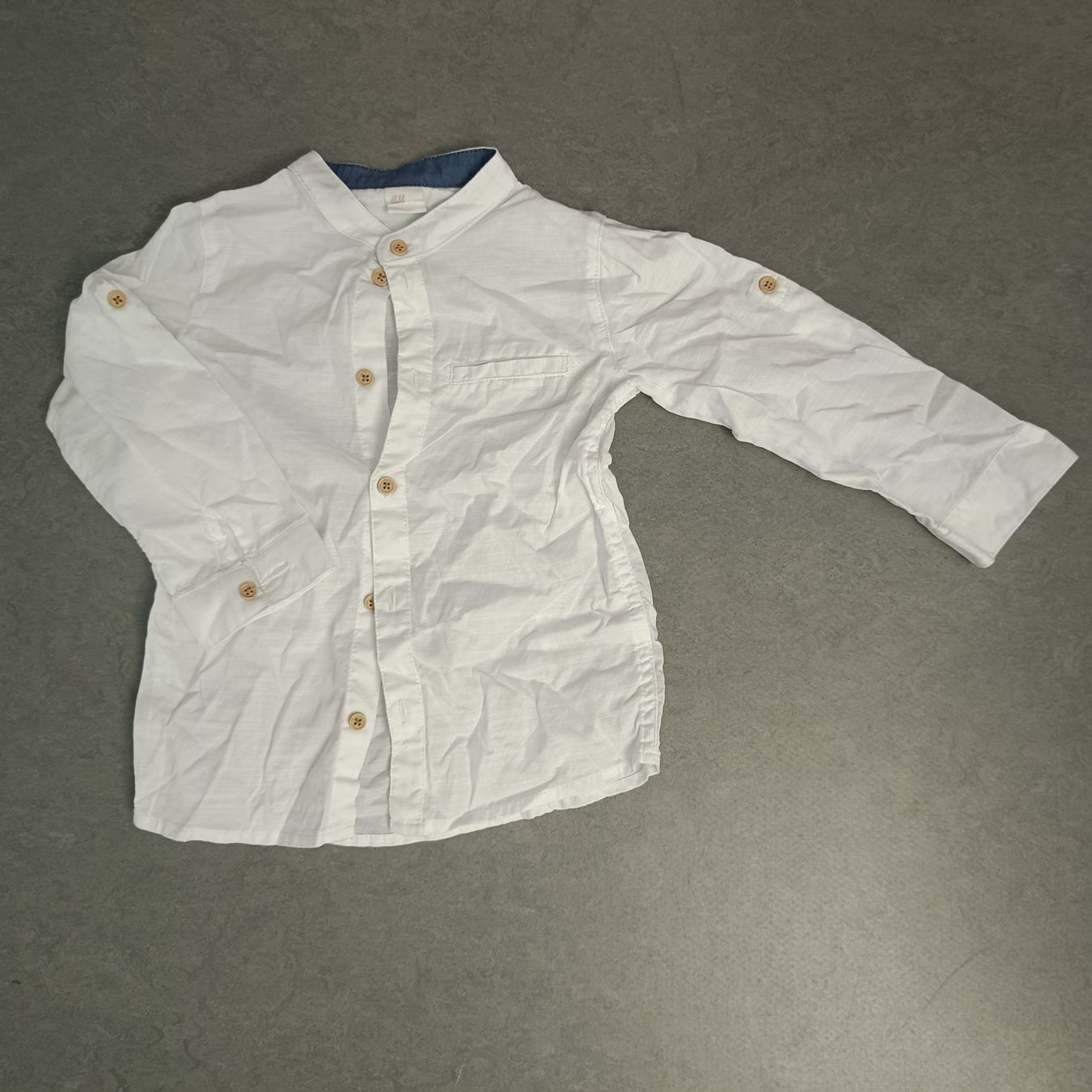 H&M Chemises, T-shirts & Polos: Hemd Grösse 92 – D'occasion à Jaberg par urig17.
