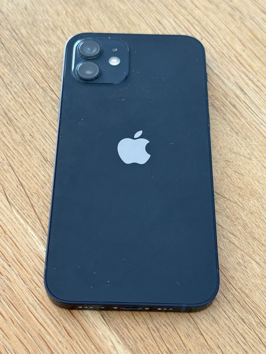 Apple Handys / Smartphones: iPhone 12 Schwarz 128GB - Top Zustand – Gebraucht aus Hindelbank von tomato1602 6