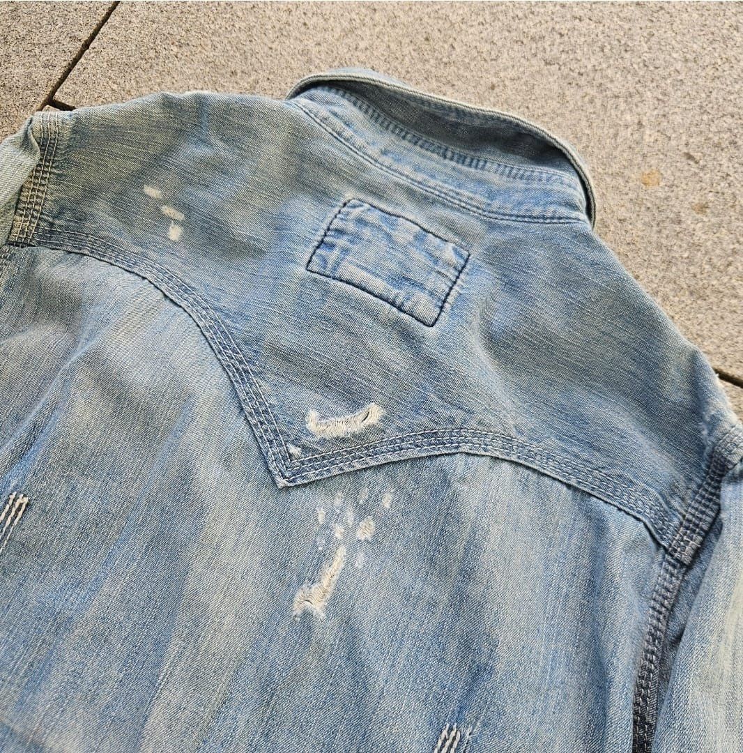 Chemisiers: TRUE RELIGION Denim Jacket – D'occasion à Wangen SZ par Butchers_Boutique 4